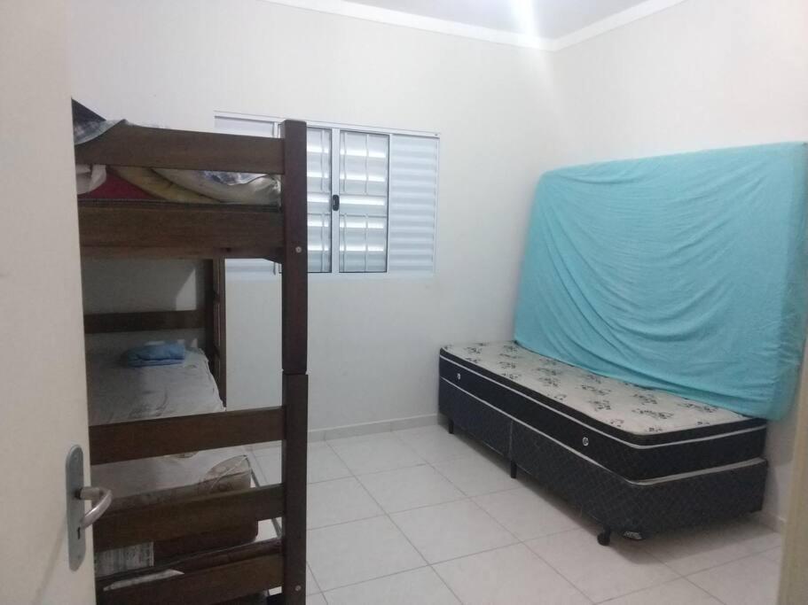 Casa Em Itanhaem Com 2 Quartos Garagem P 2 Carros, Churrasqueira, Piscina 200 M Da Praia Itanhaém Exterior foto